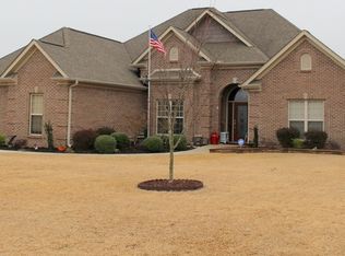 22944 Ledges Dr, Athens, AL 35613