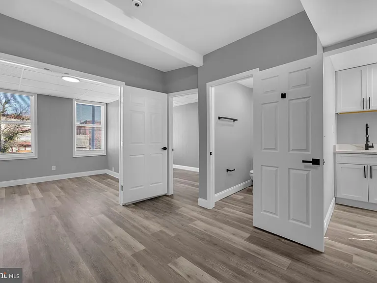 1725 Hollins St #3 — Photo 3