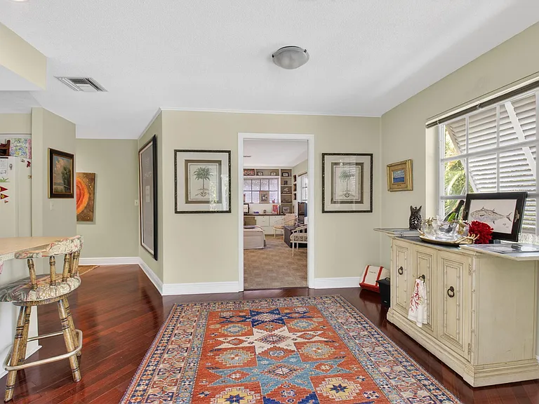 30 Spanish River Dr — Photo 17