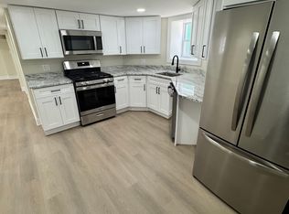 9419 S Saint Lawrence Ave #G, Chicago, IL 60619
