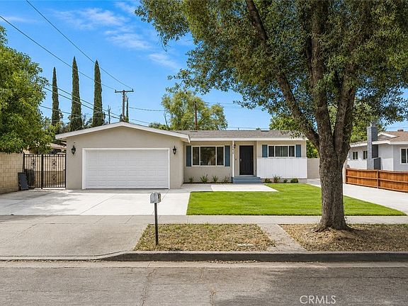 2nd image of 10028 Primrose Dr