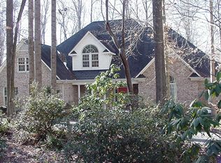 2898 White Swan Dr, Burlington, NC 27217