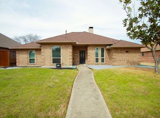 3929 Alto Ave, Carrollton, TX 75007