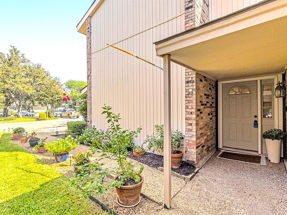 1st image of 1805 Lakecrest Ct