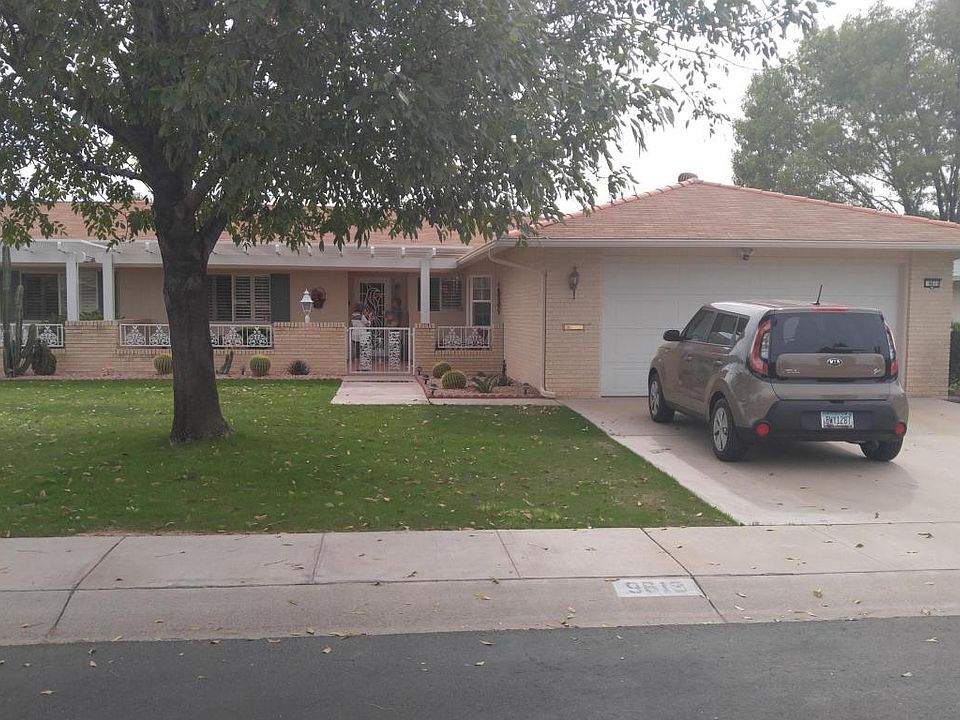 1st image of 9613 W Greenhurst Dr
