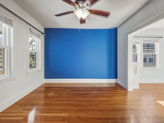 5th image of 192 Brookside Pkwy #2