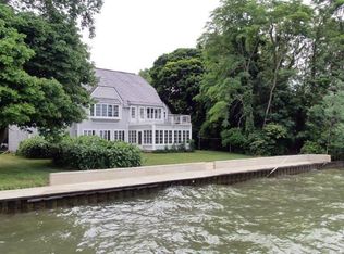 2611 E Sand Rd, Port Clinton, OH 43452