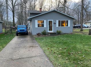 1155 Bryce Ave, Aurora, OH 44202