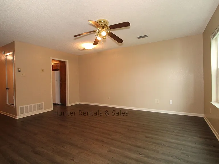 3704C Hereford Ln — Photo 12