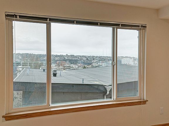 3rd image of 1020 5th Ave N APT 16