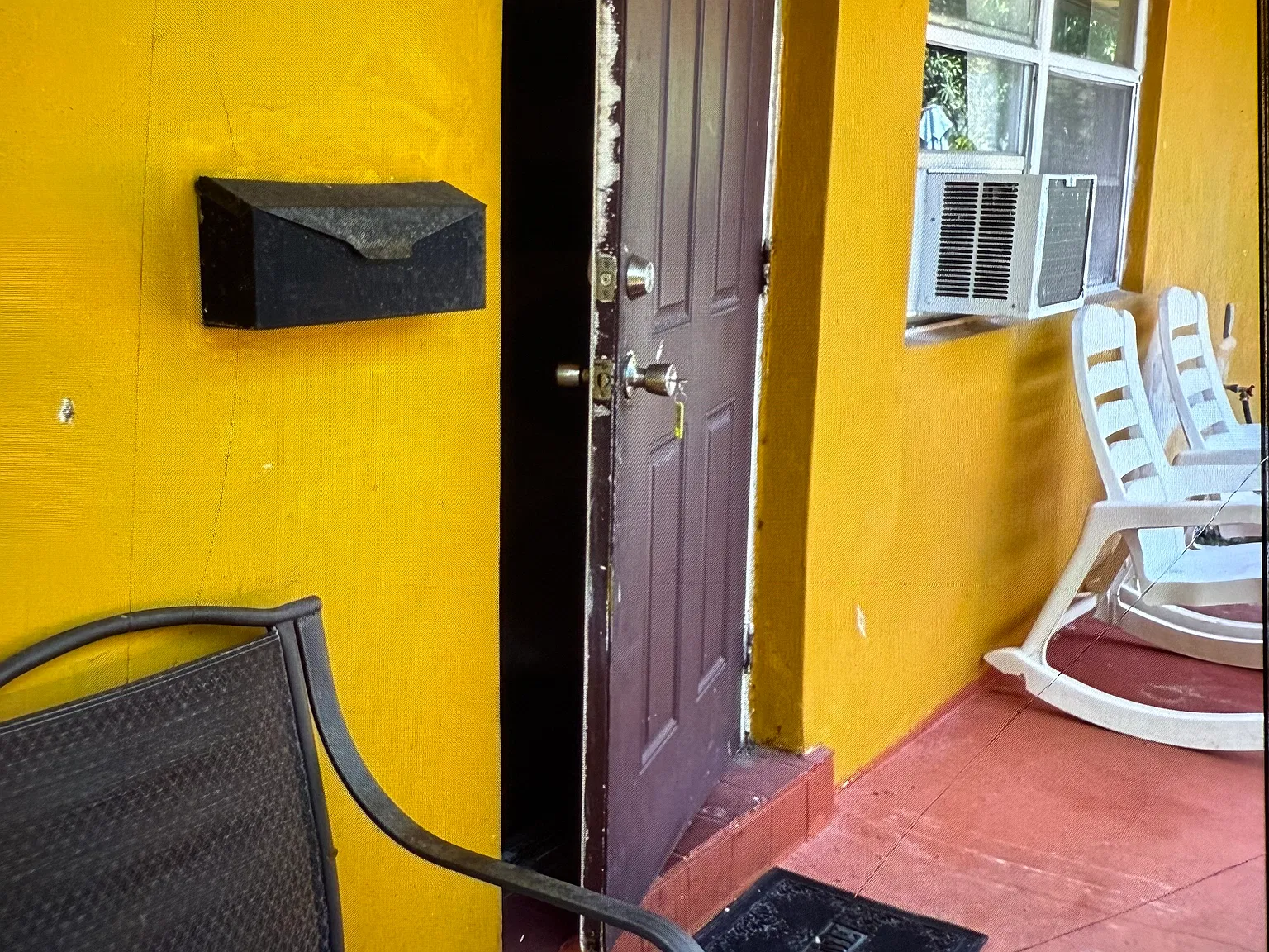Studio, $1,150 — Photo 1