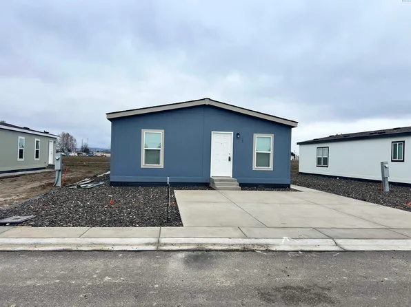 2681 E Edison Ave #15, Sunnyside, WA 98944