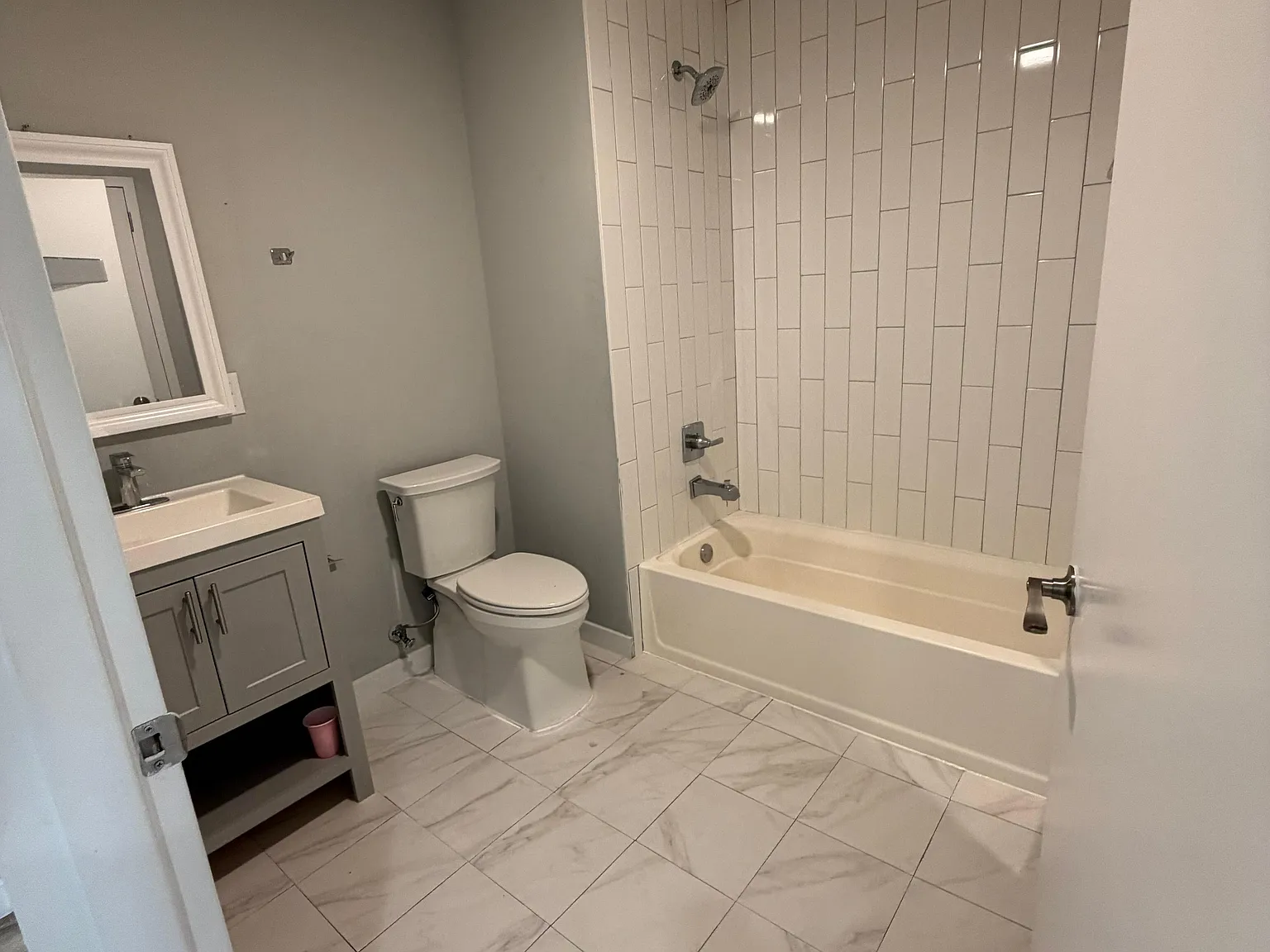 2 bed, 2214 sqft, $2,045 — Photo 3