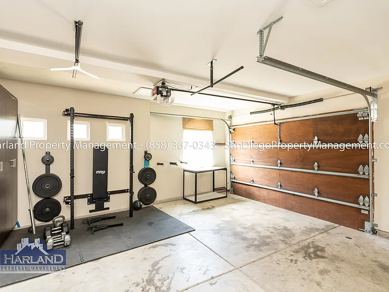 6271 Soledad Mountain Rd — Photo 9