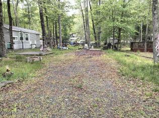 Of Diamonds Dr, Milford, PA 18337