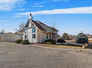 10810 W Exposition Ave, Lakewood, CO 80226