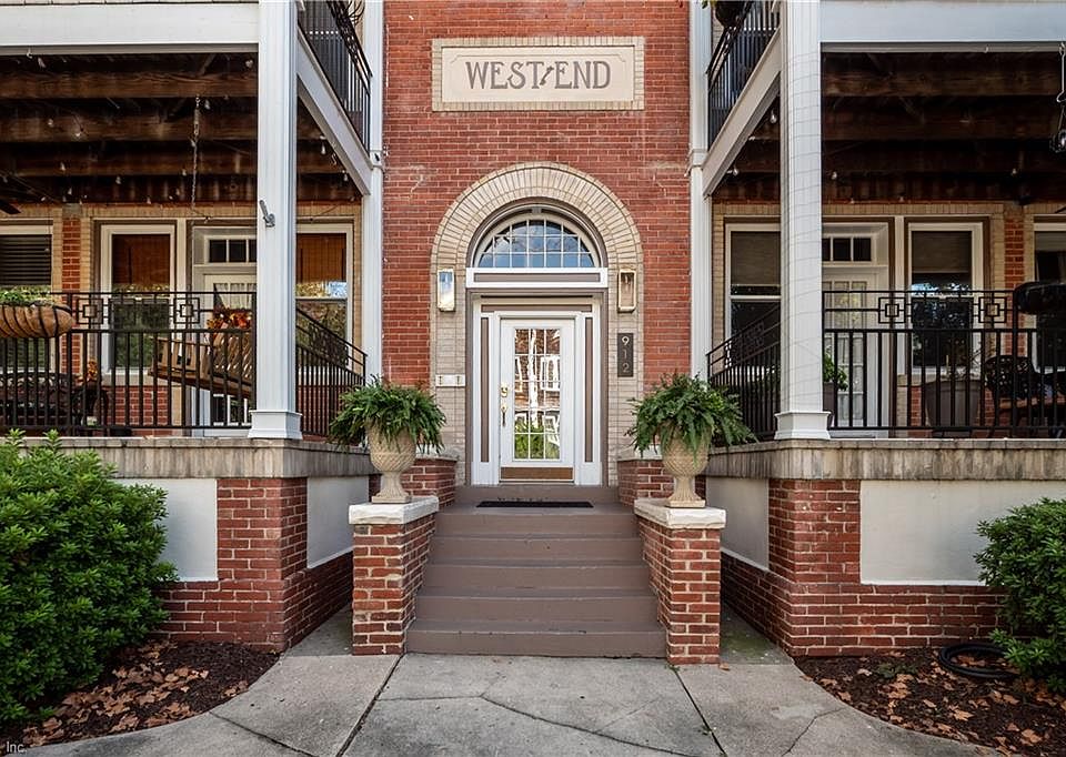 1st image of 912 Matoaka St APT 4