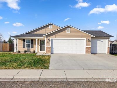 989 S Benewah Lake Ave, Middleton, ID, 83644