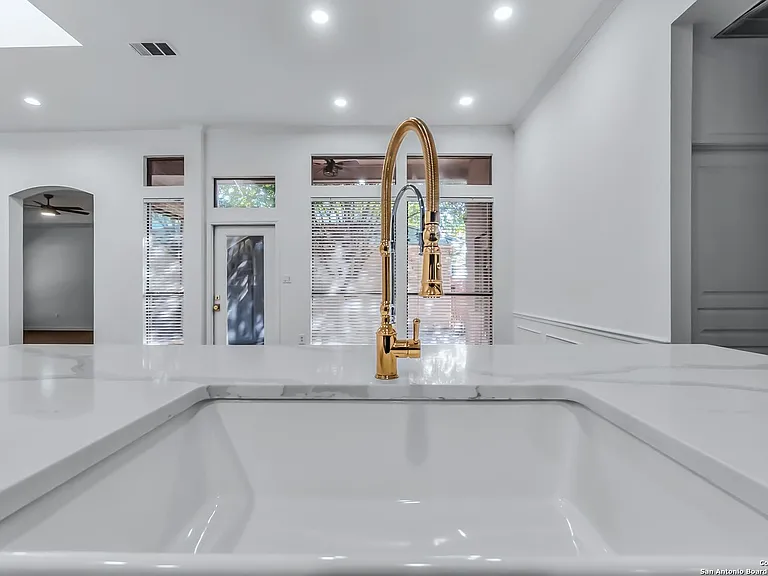 111 Westwood Way — Photo 15
