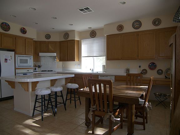 3rd image of 31089 Nassau Ct