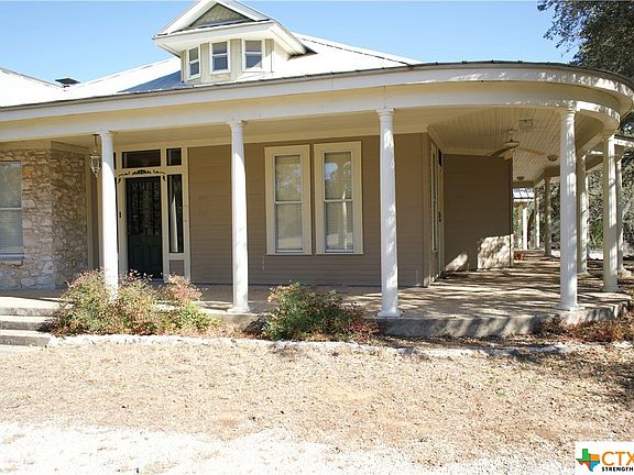 3rd image of 100 Bear Creek Dr