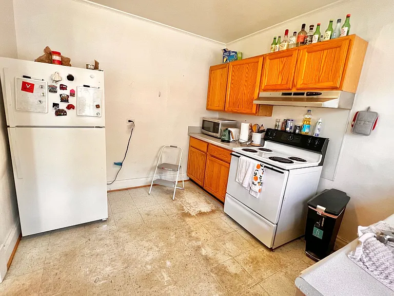 1901 Jefferson Park Ave — Photo 13