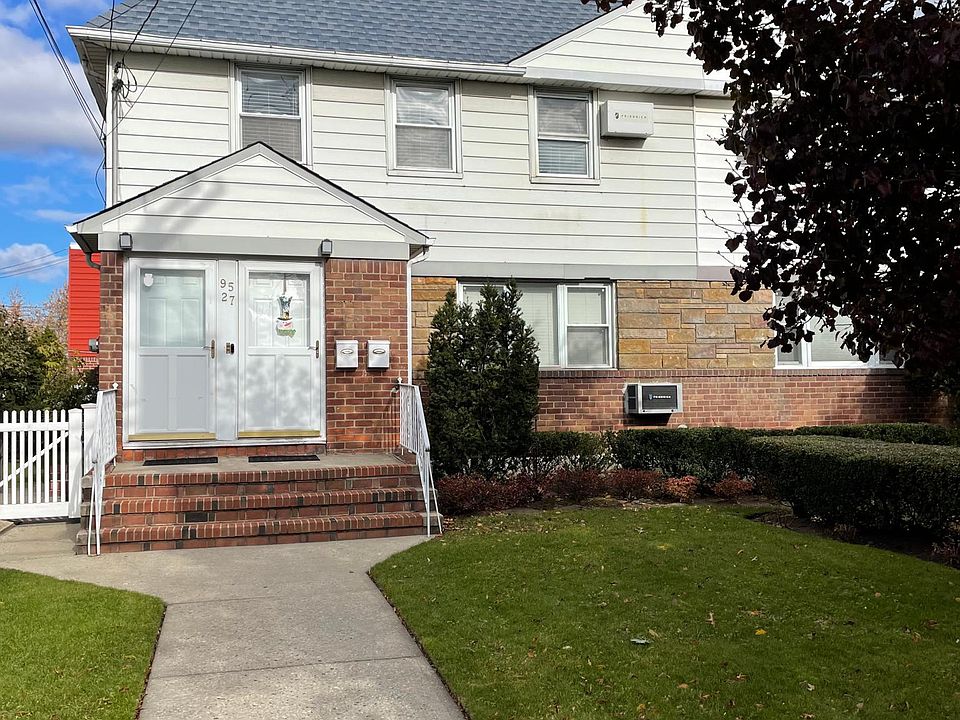 2 Family House