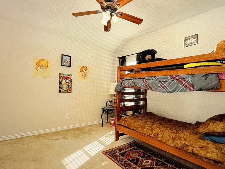 3108 Hereford Dr — Photo 16