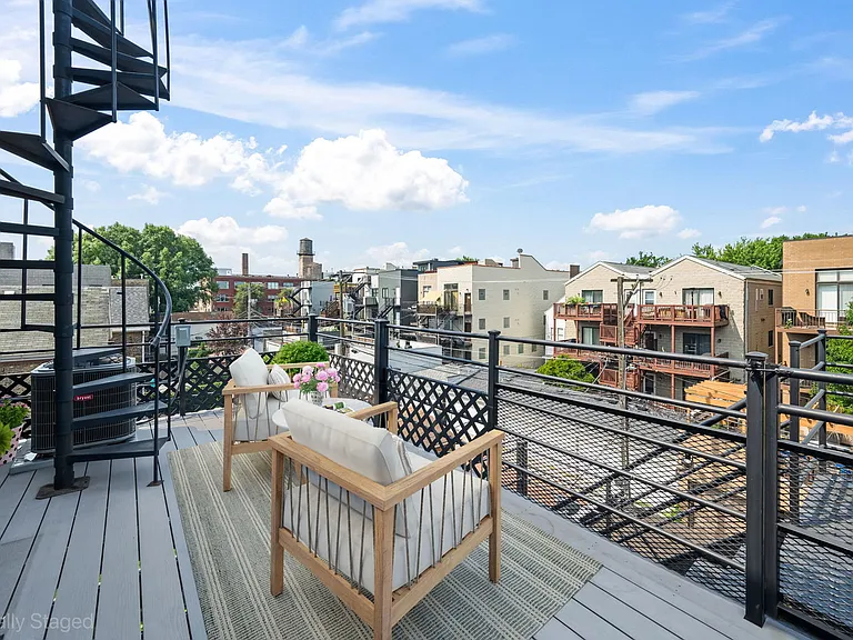 876 N Hermitage Ave #3 — Photo 31