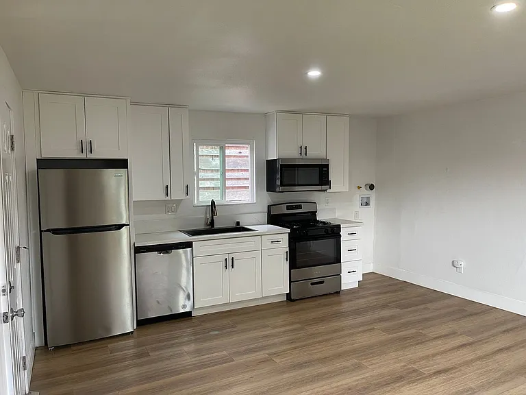 4251 College Ave #53 — Photo 3