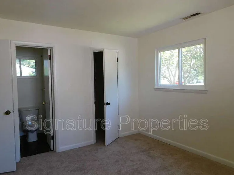3825 Annie Ln — Photo 19