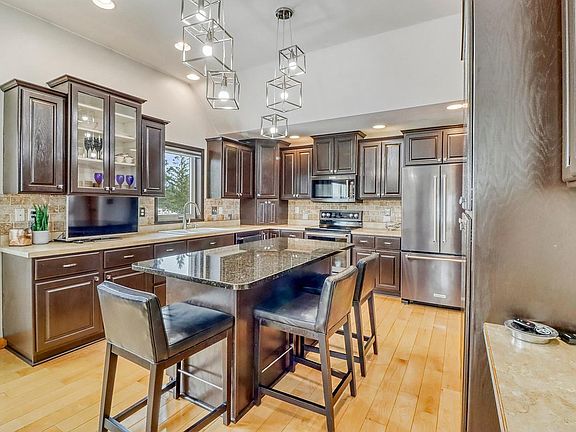4th image of 3768 41st Ave S