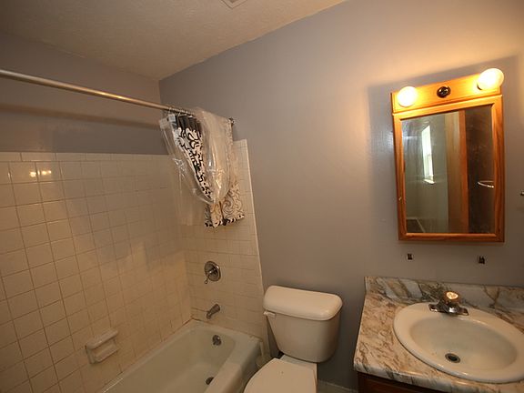 5th image of 814 Melford Ave #814