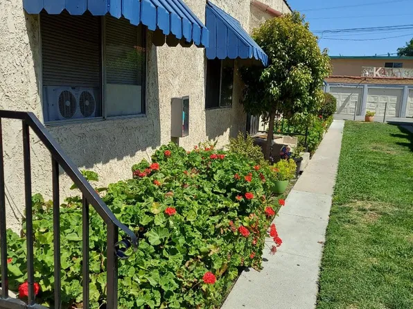 8456 Chestnut Ave APT C, South Gate, CA 90280