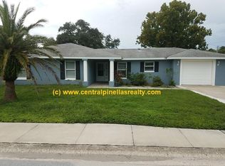 205 6th Ave SW, Largo, FL 33770