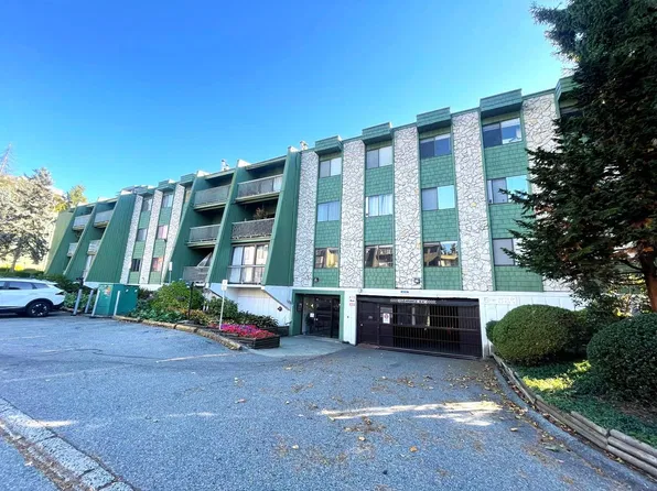 9202 Horne St #308, Burnaby, BC V3N 4K2