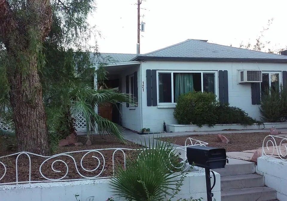 121 Ocotillo St