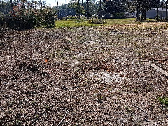 5th image of 15 Santa Pine St