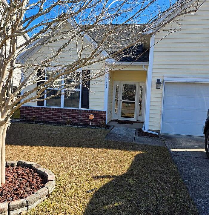 1st image of 114 Marinella Dr