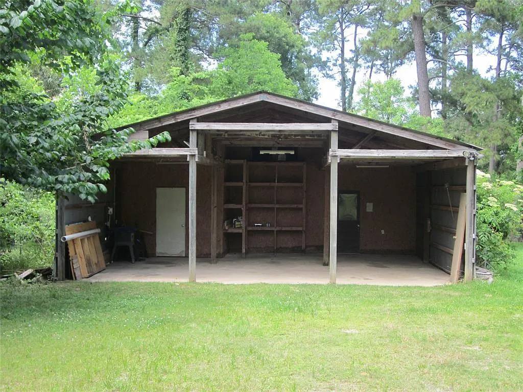 Studio, 1272 sqft, $2,500 — Photo 2