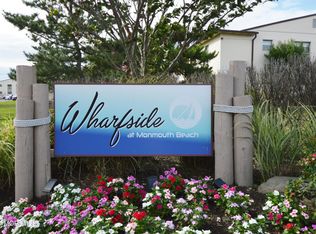 21 Wharfside Dr, Monmouth Beach, NJ 07750