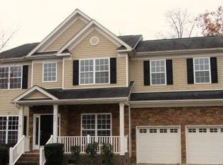 448 Sheltered Cove Ct, Fort Mill, SC 29708