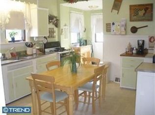 215 Orlando Ave, Gloucester City, NJ 08030