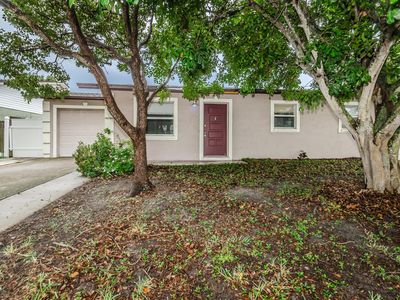 11182 Freedom Way, Seminole, FL, 33772