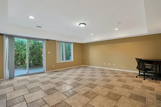 5 Hops Commons Ct — Photo 23