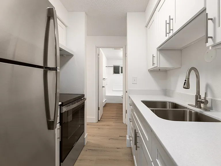 Timberwood Apartments — Photo 44