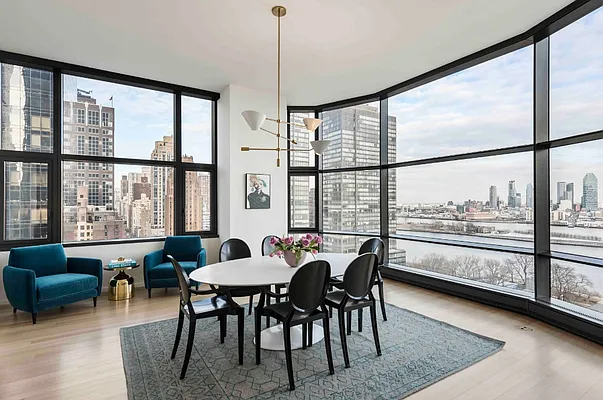 Rented by Nest Seekers International | media 8