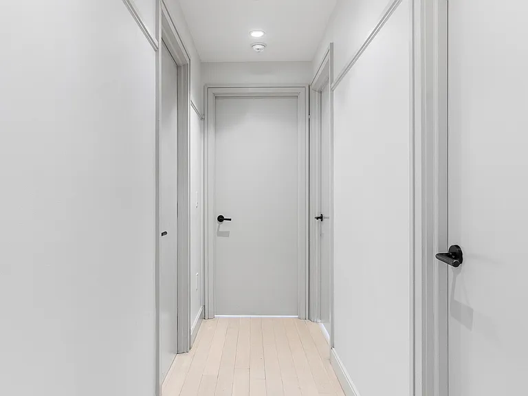205 Avenue A #5A — Photo 11