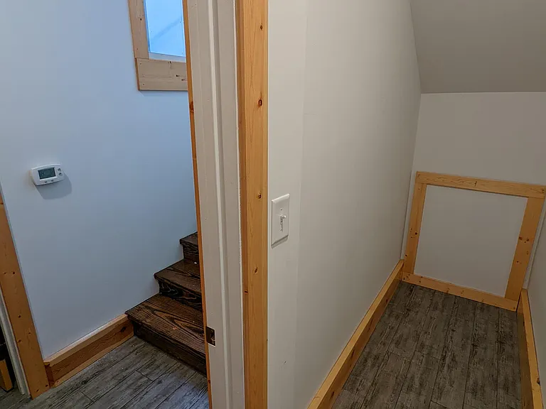 116 E Market St — Photo 22