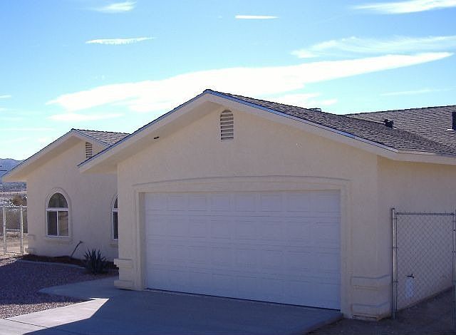 Gorgeous Home in Hills of Yucca Valley, Ca